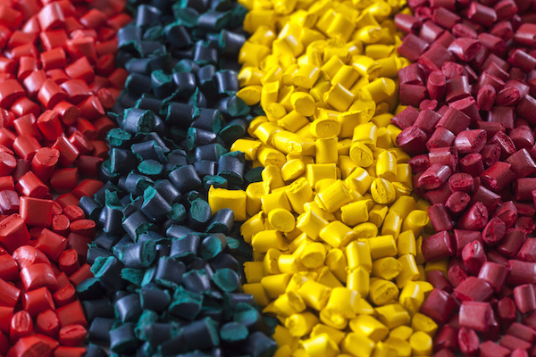 Colorful plastic masterbatch polymer granules